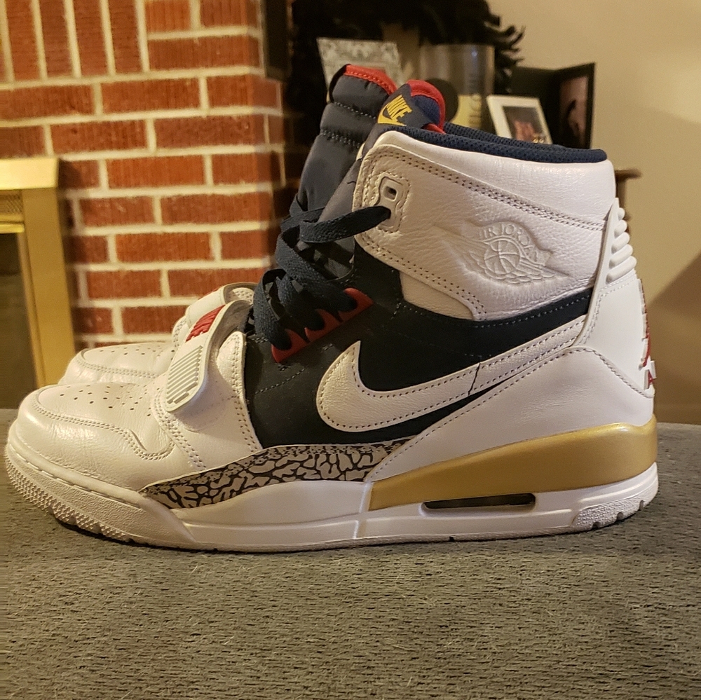 Air Jordan Legacy 312